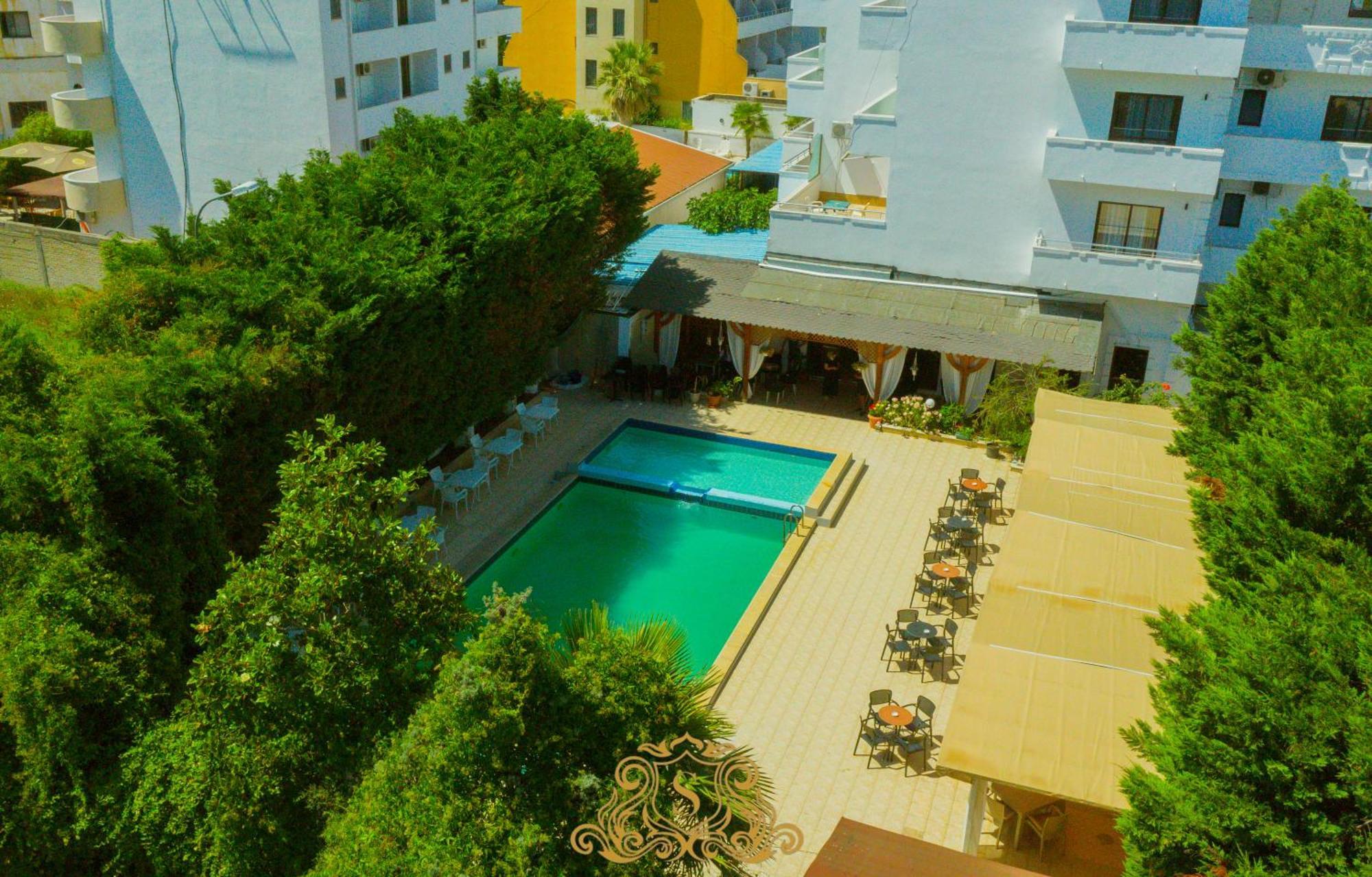 Hotel Sorrente Golem  Buitenkant foto