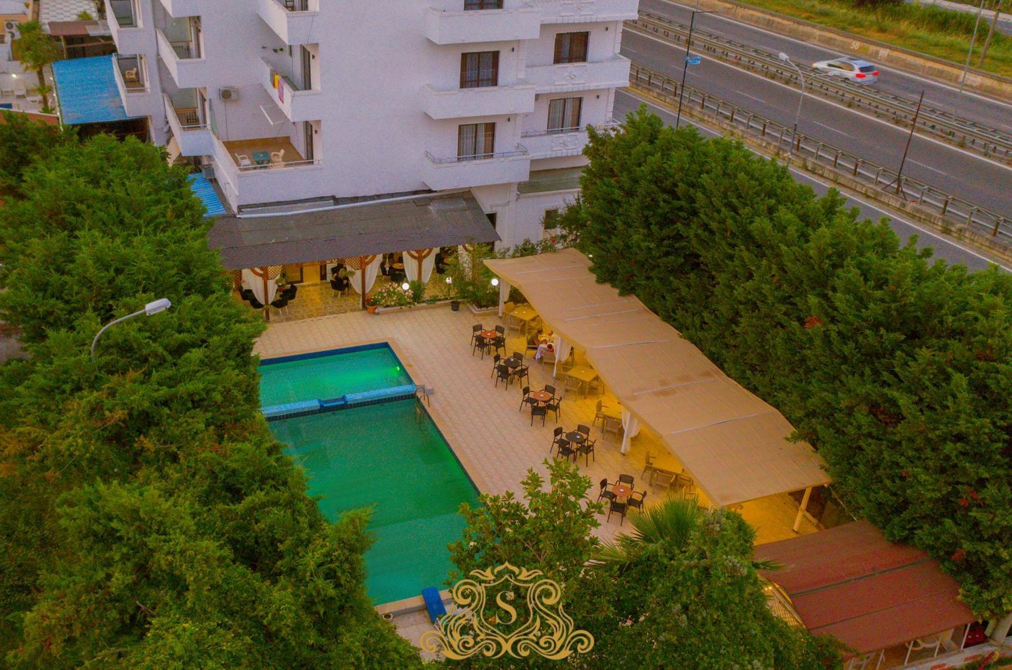 Hotel Sorrente Golem  Buitenkant foto