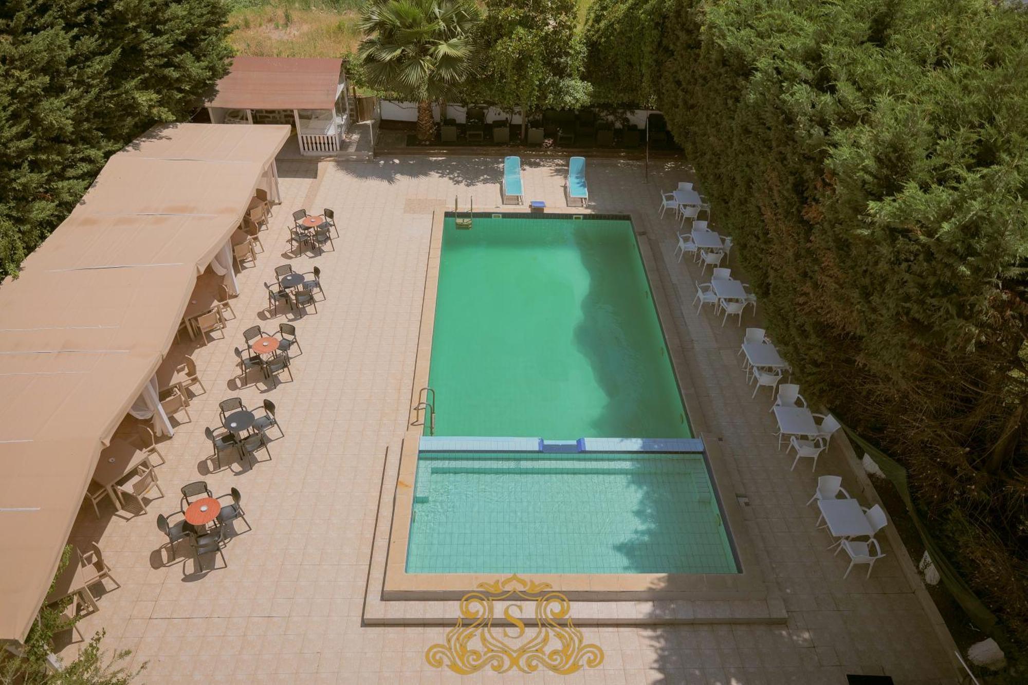 Hotel Sorrente Golem  Buitenkant foto