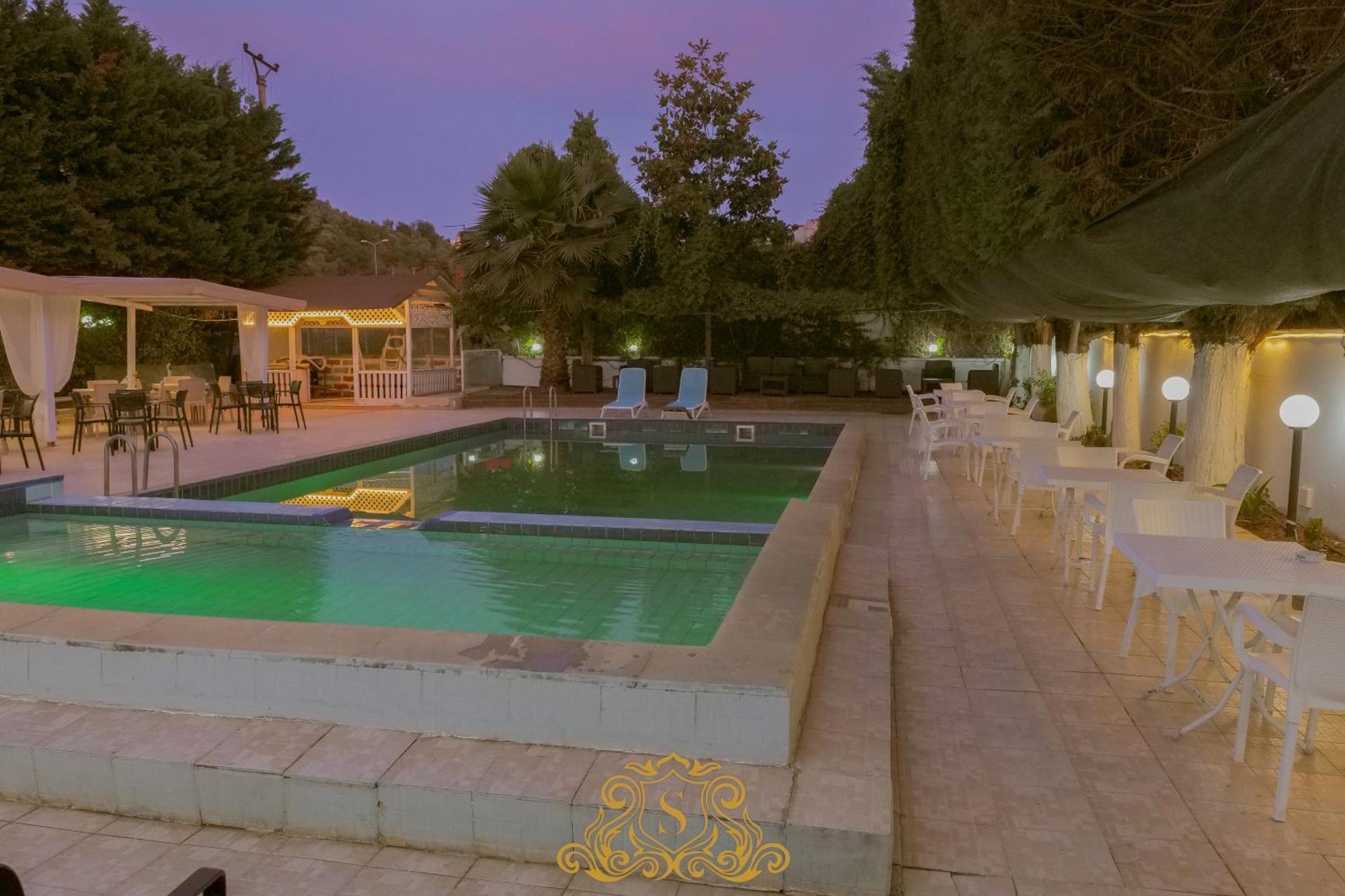 Hotel Sorrente Golem  Buitenkant foto