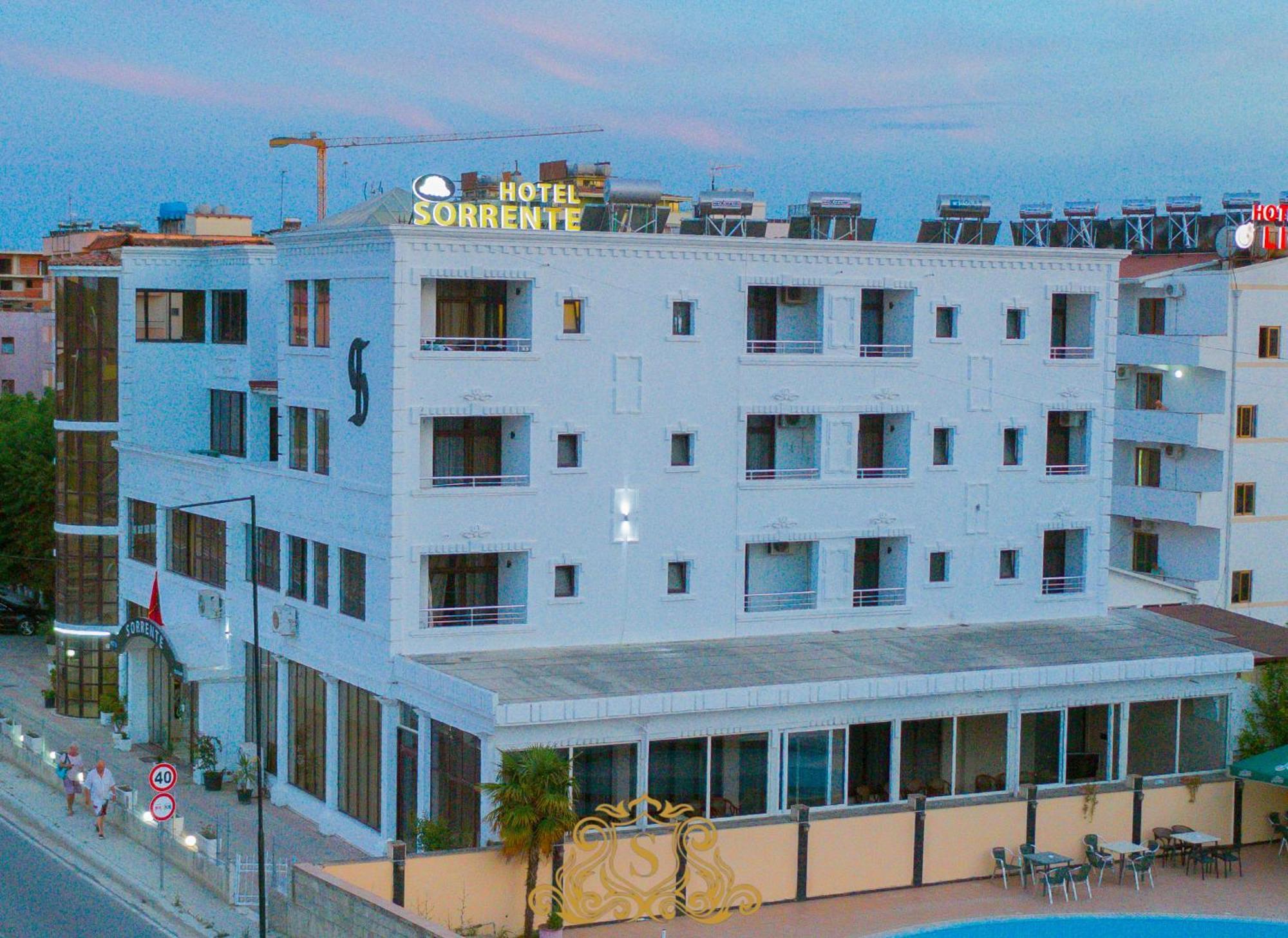 Hotel Sorrente Golem  Buitenkant foto